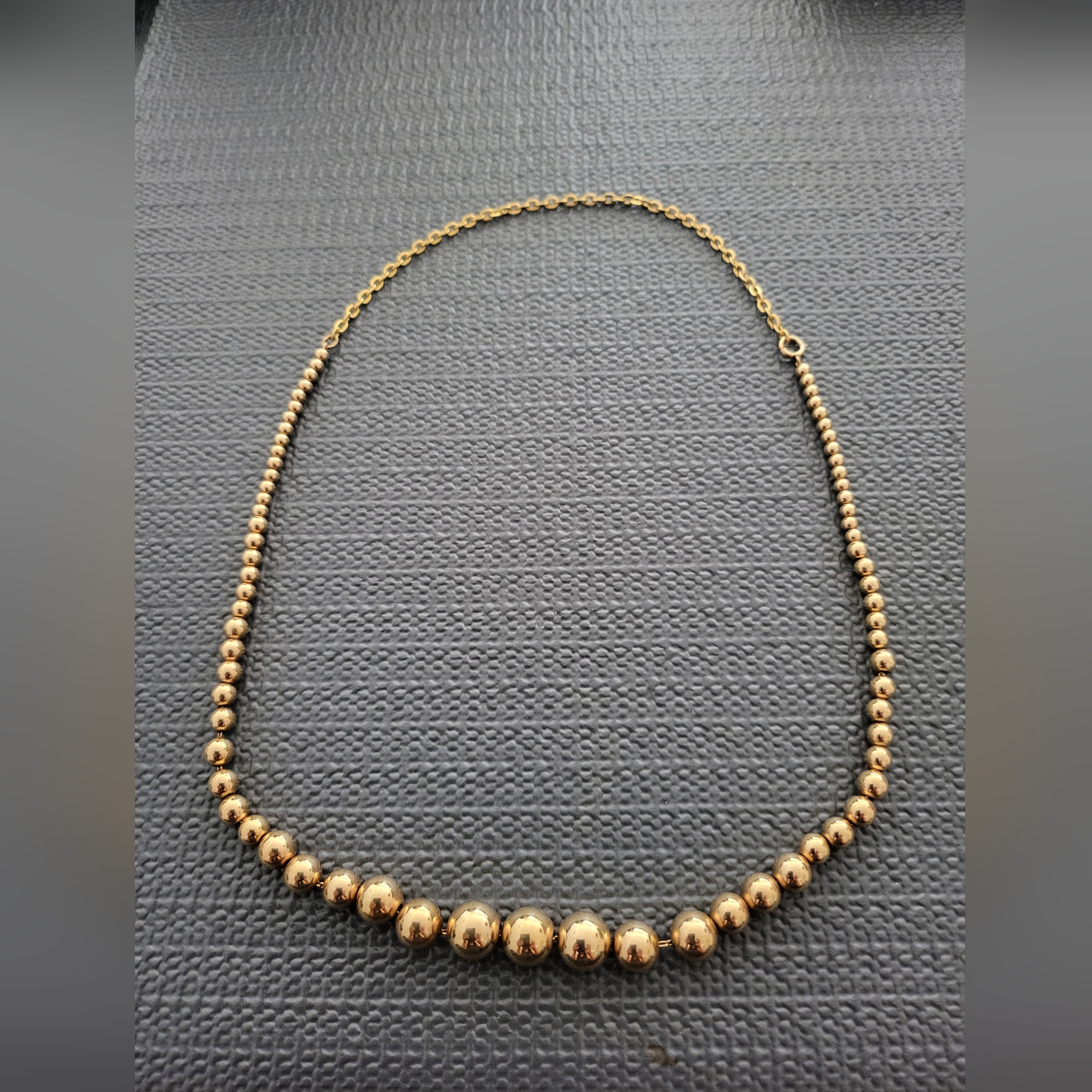 Vintage Wells 1/20 12 K Gf Ball Necklase.